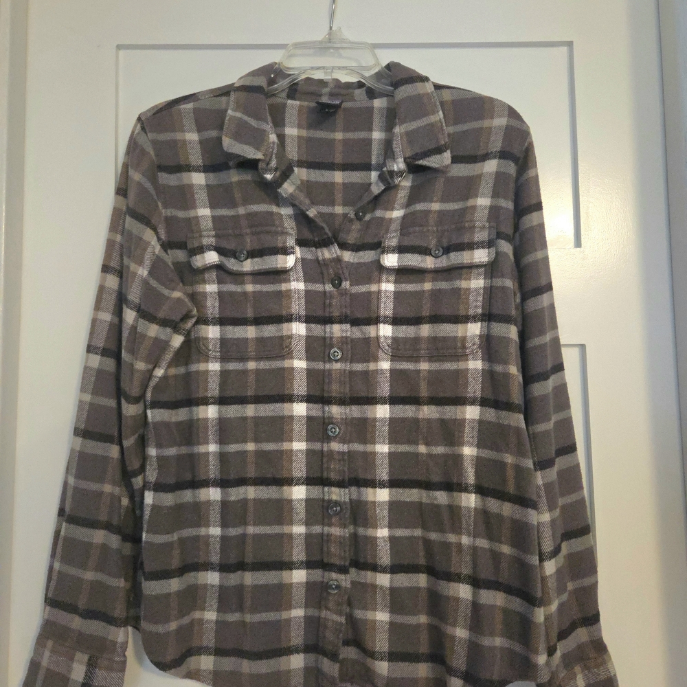 Patagonia Gray and Brown Plaid Flannel